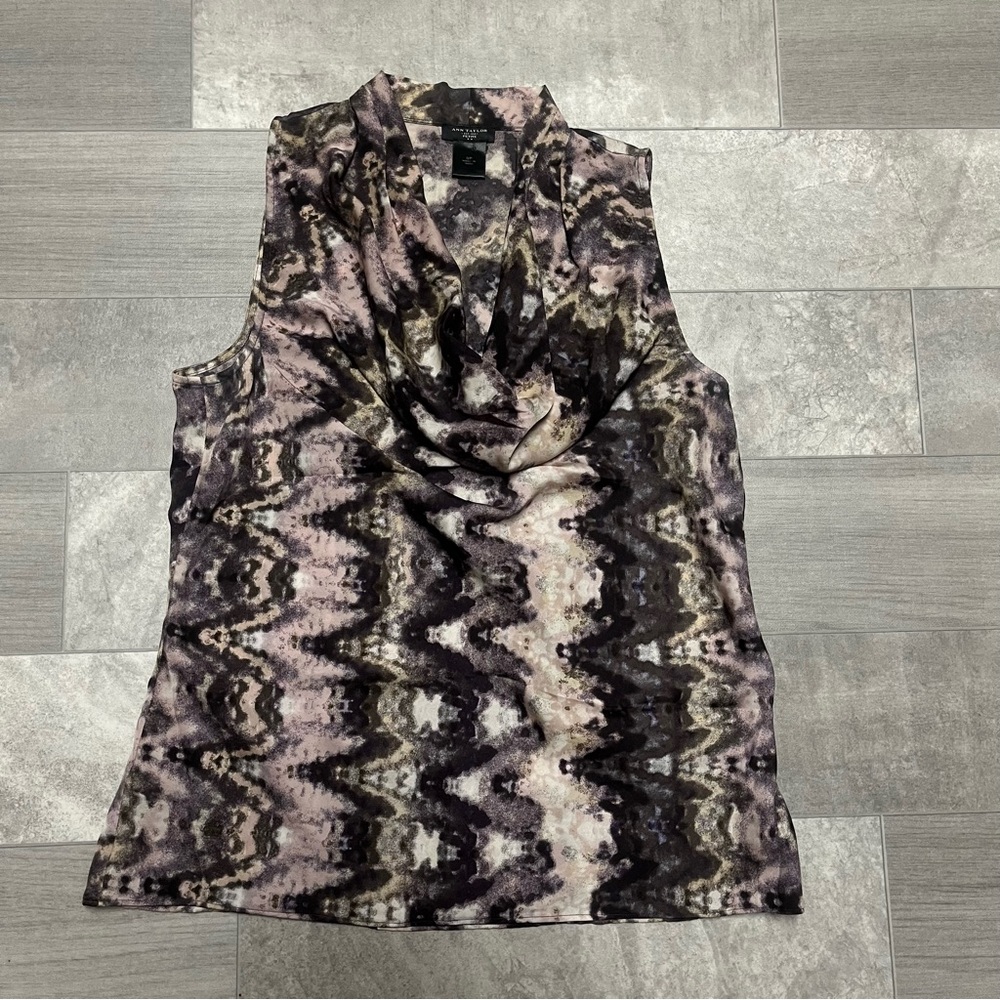Ann Taylor Petite | Women’s Cow Neck Blouse | Size Small